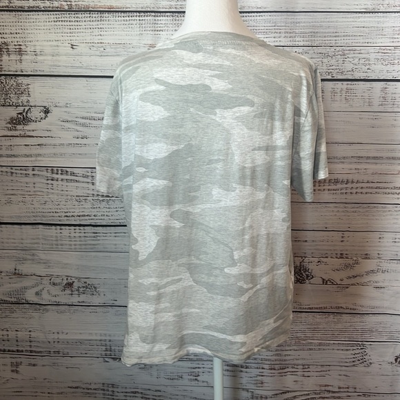 SPLENDID- WOMENS SHORT SLEEVE T-SHIRT - Picture 4 of 10